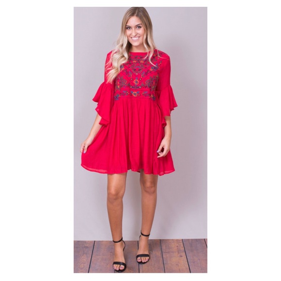 Umgee Dresses & Skirts - Umgee strawberry dress